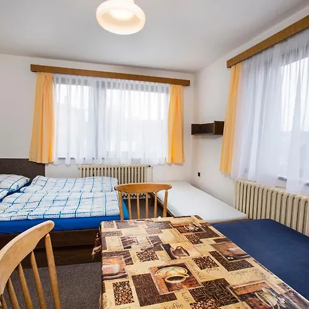 Braun Apartment